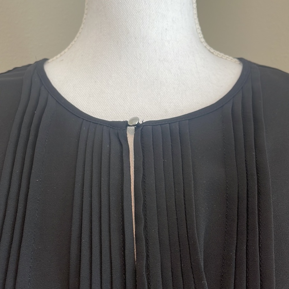 Banana Republic Black Pintuck Peplum Blouse - Picture 3 of 12